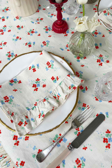 Set of 6 ruffle linen napkins